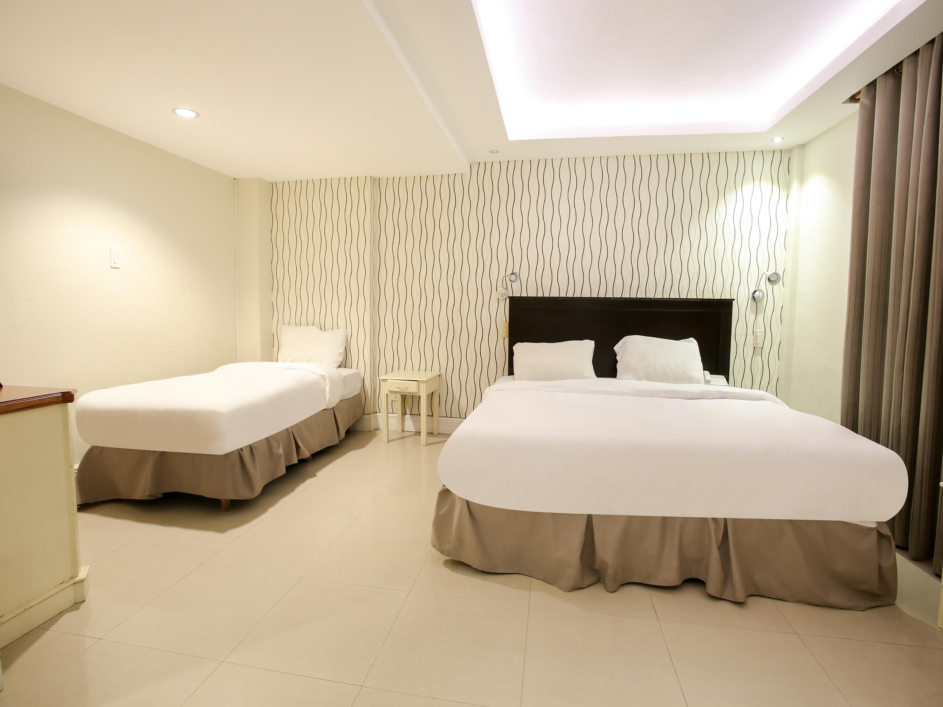 Hotel Euroasia By BLUEBOOKERS Angeles Exterior foto